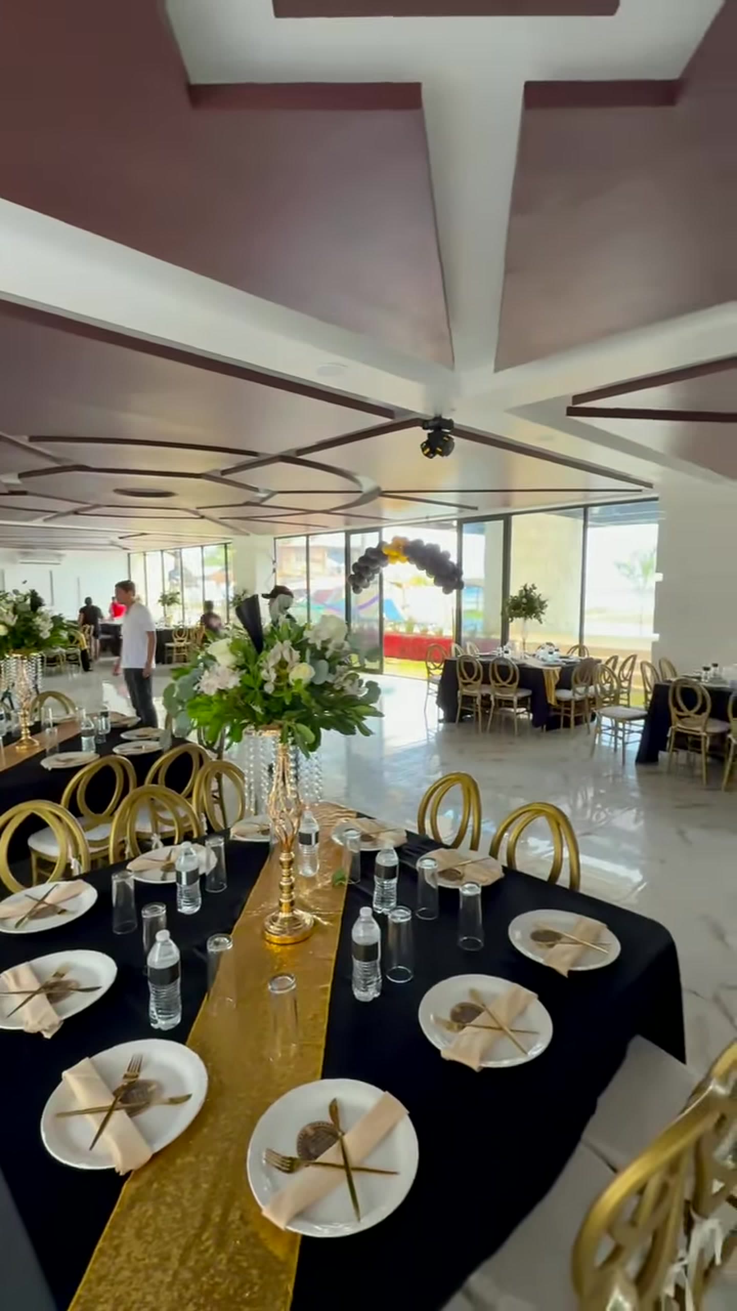 Salón preparado para evento en Quinta Felisa Villas